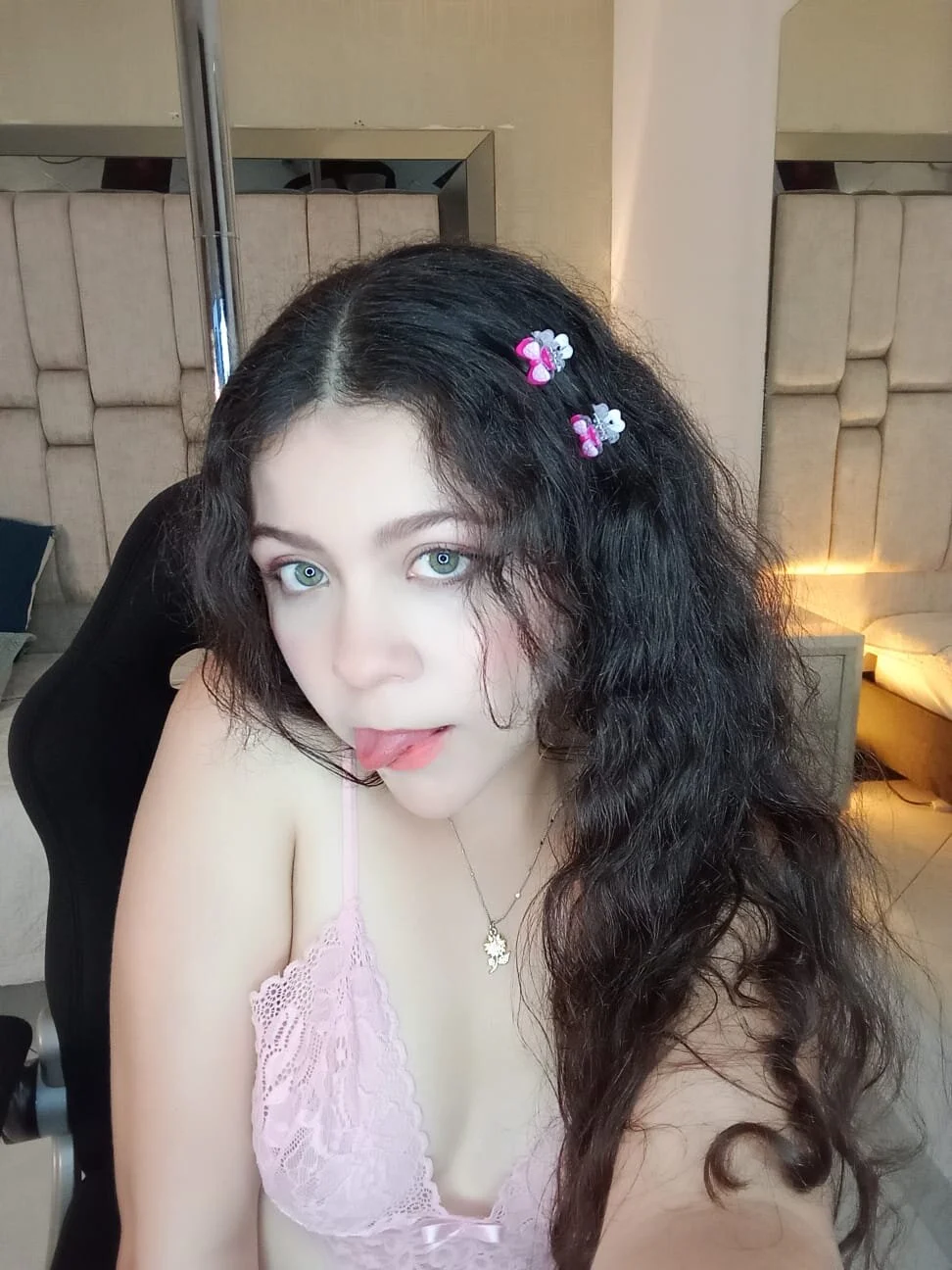 XXX Porn Photo of Nude LilithBloom7 6