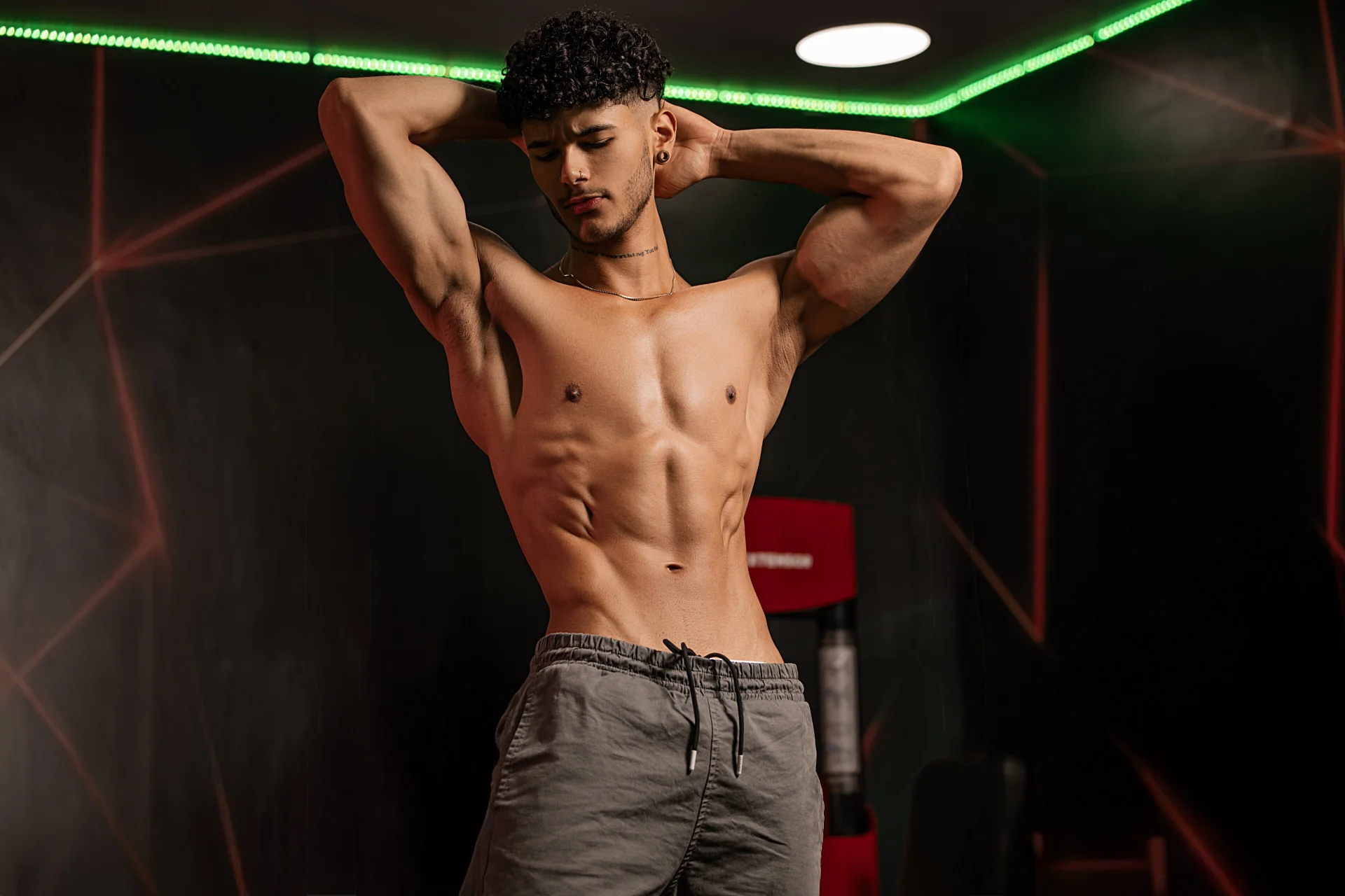 XXX Porn Photo of Nude Kenmcqeen 6