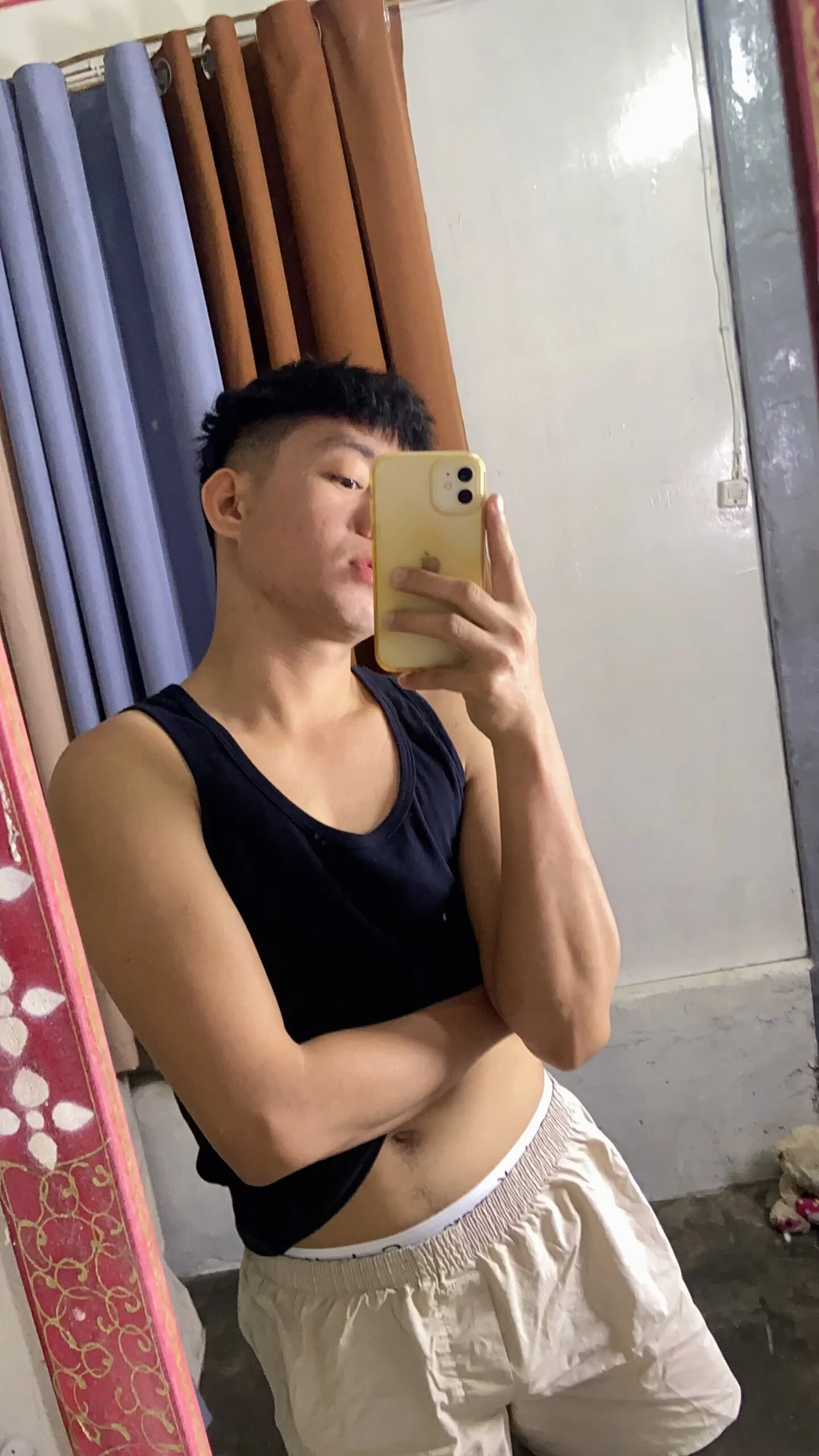 XXX Porn Photo of Nude xshyboyx 9