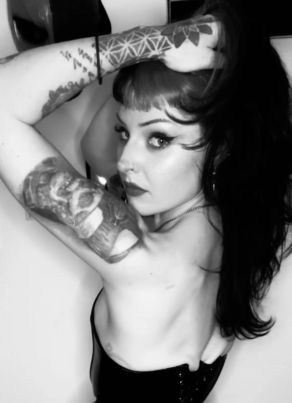 XXX Porn Photo of Nude altgrlnextdoor 13