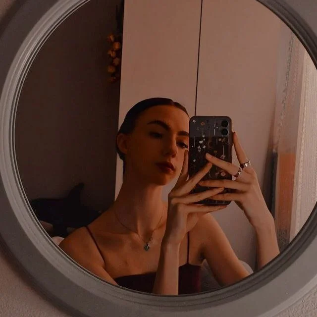 XXX Porn Photo of Nude JuneMcfarren 1