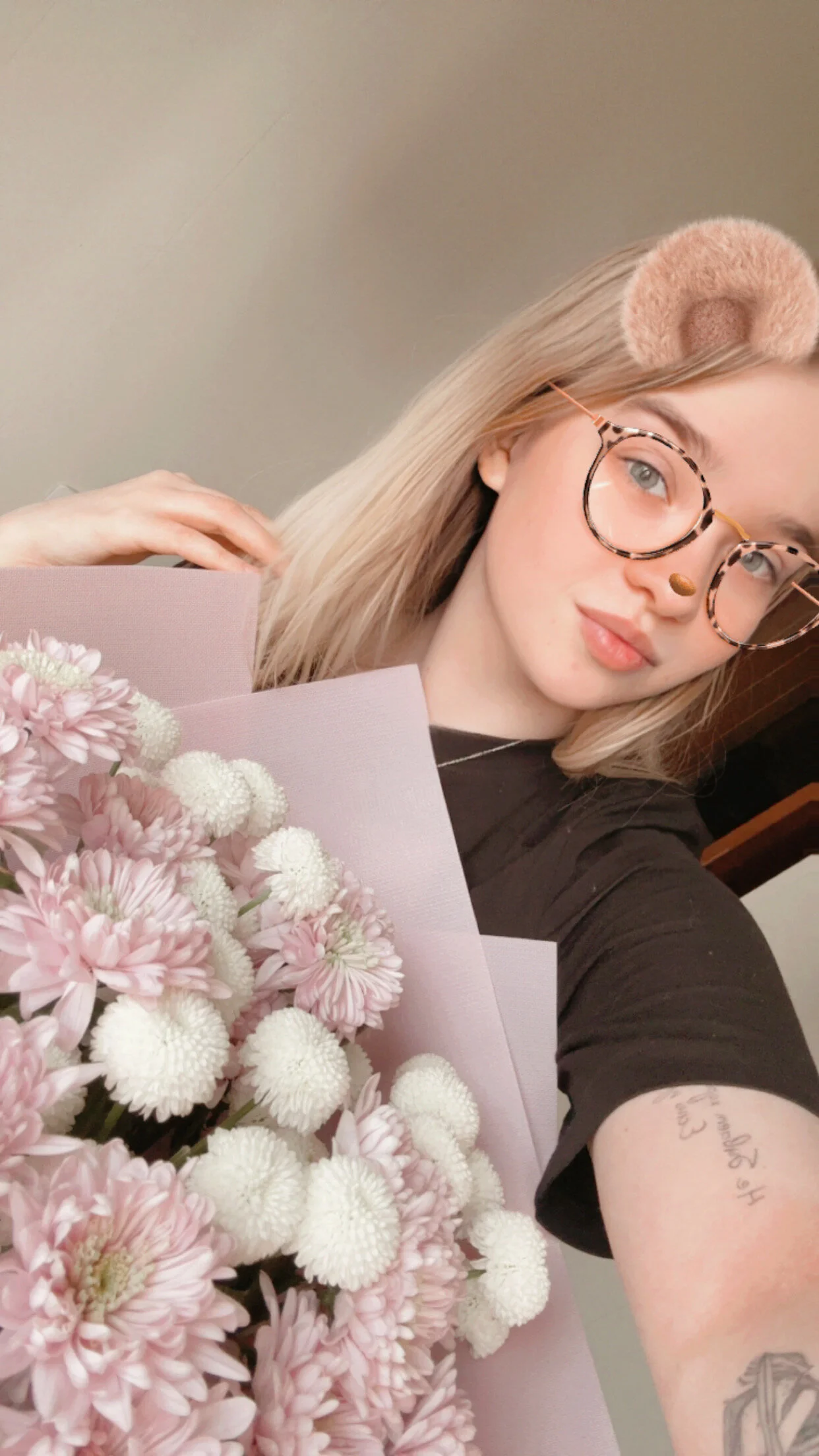 XXX Porn Photo of Nude LesleyMil 33