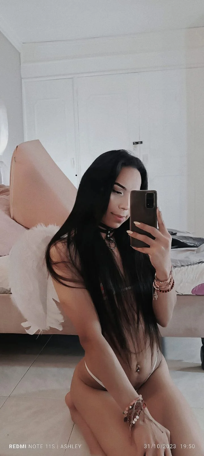 XXX Porn Photo of Nude emily_paradise2 3