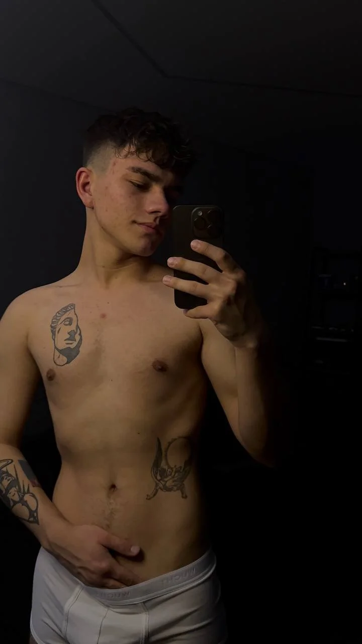 XXX Porn Photo of Nude MaxWoolf 22