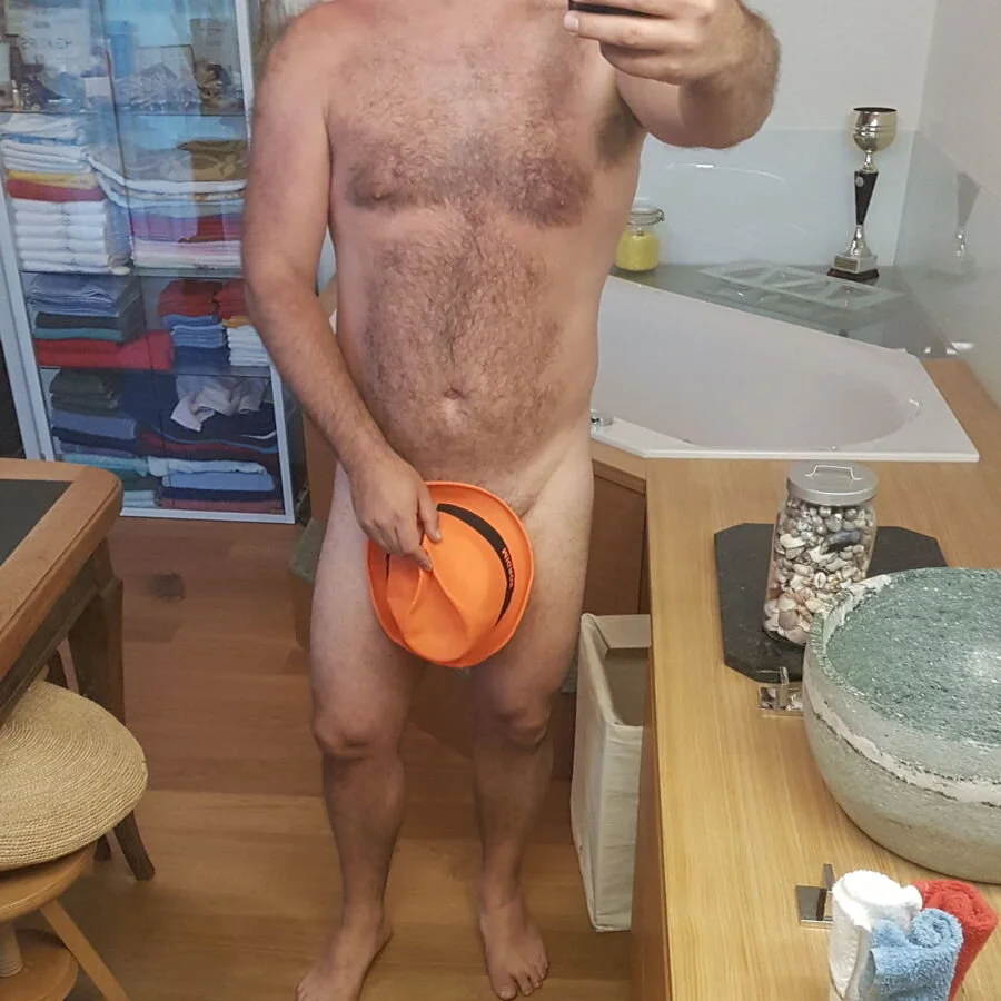 XXX Porn Photo of Nude Ettarak 3