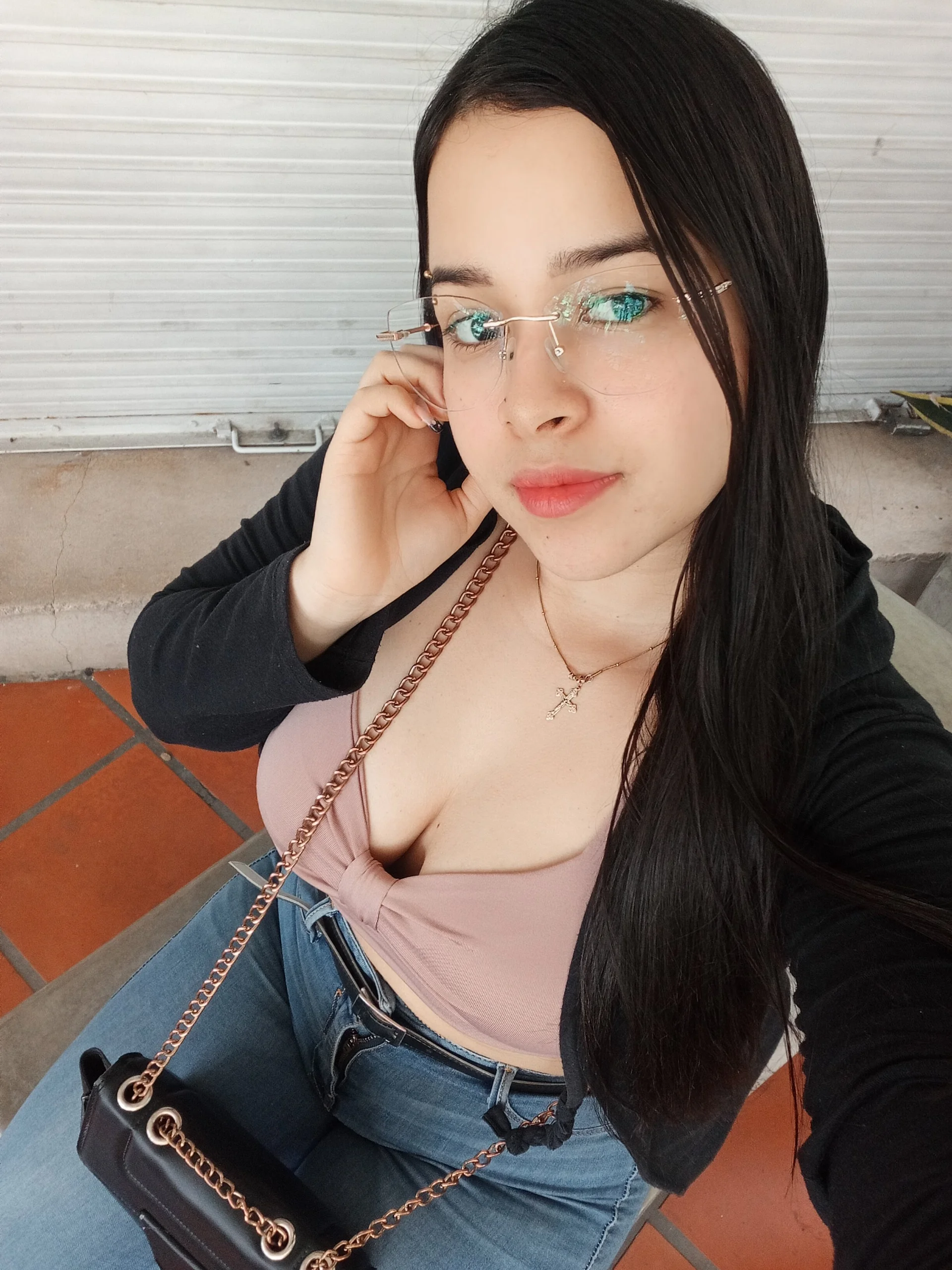 XXX Porn Photo of Nude kylie_switch2 2