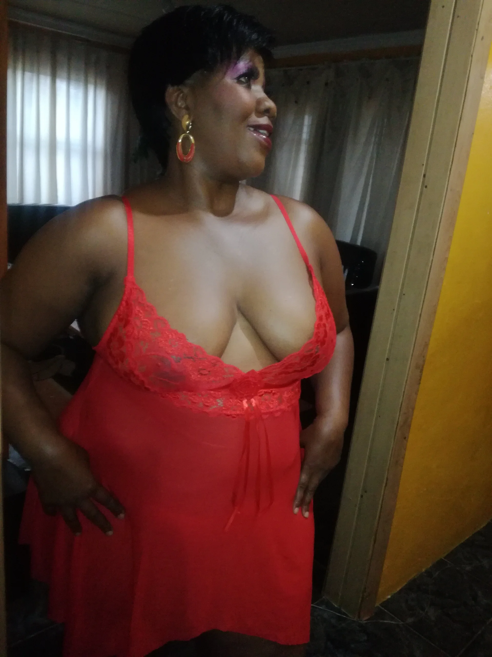 XXX Porn Photo of Nude dirasweetlipsxx 2