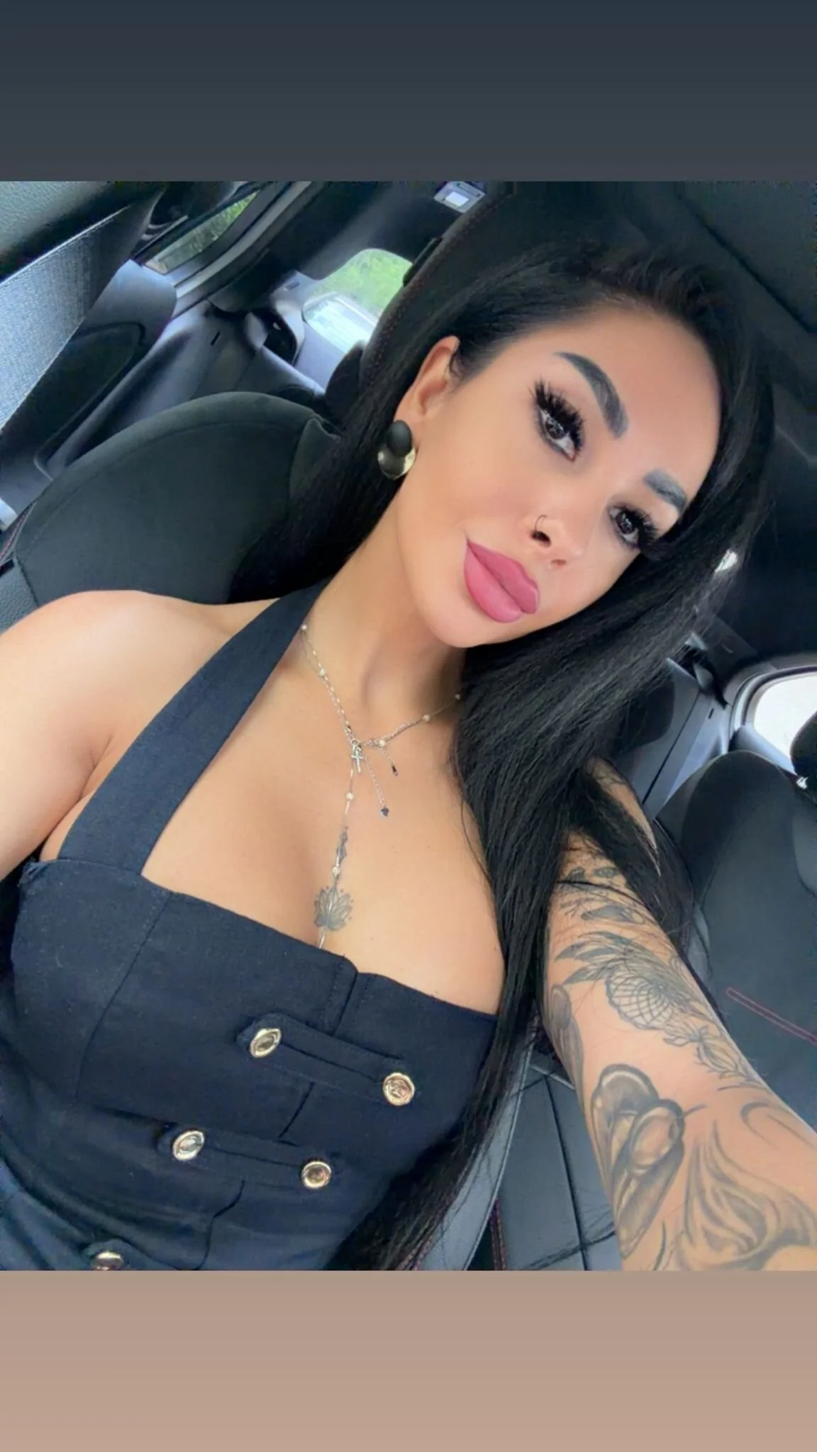 XXX Porn Photo of Nude RileyNoxx_ 11