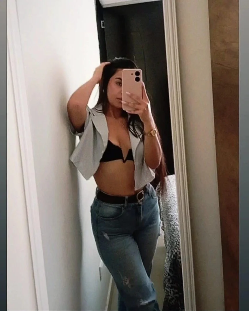XXX Porn Photo of Nude Gia__evanss 3