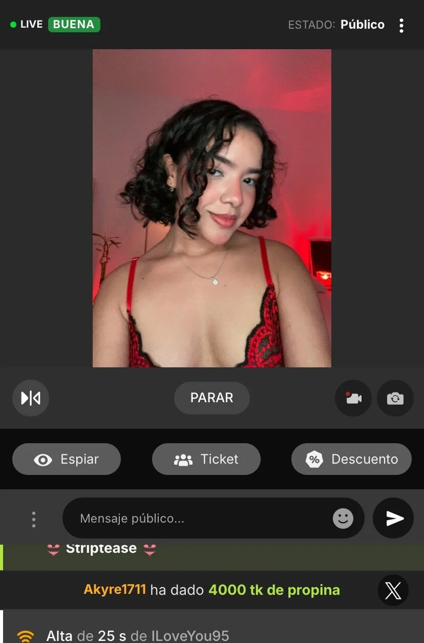 XXX Porn Photo of Nude fluffycurls 6
