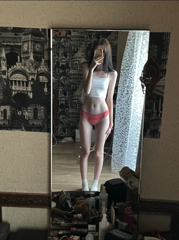 XXX Porn Photo of Nude Jes_lollipop 24