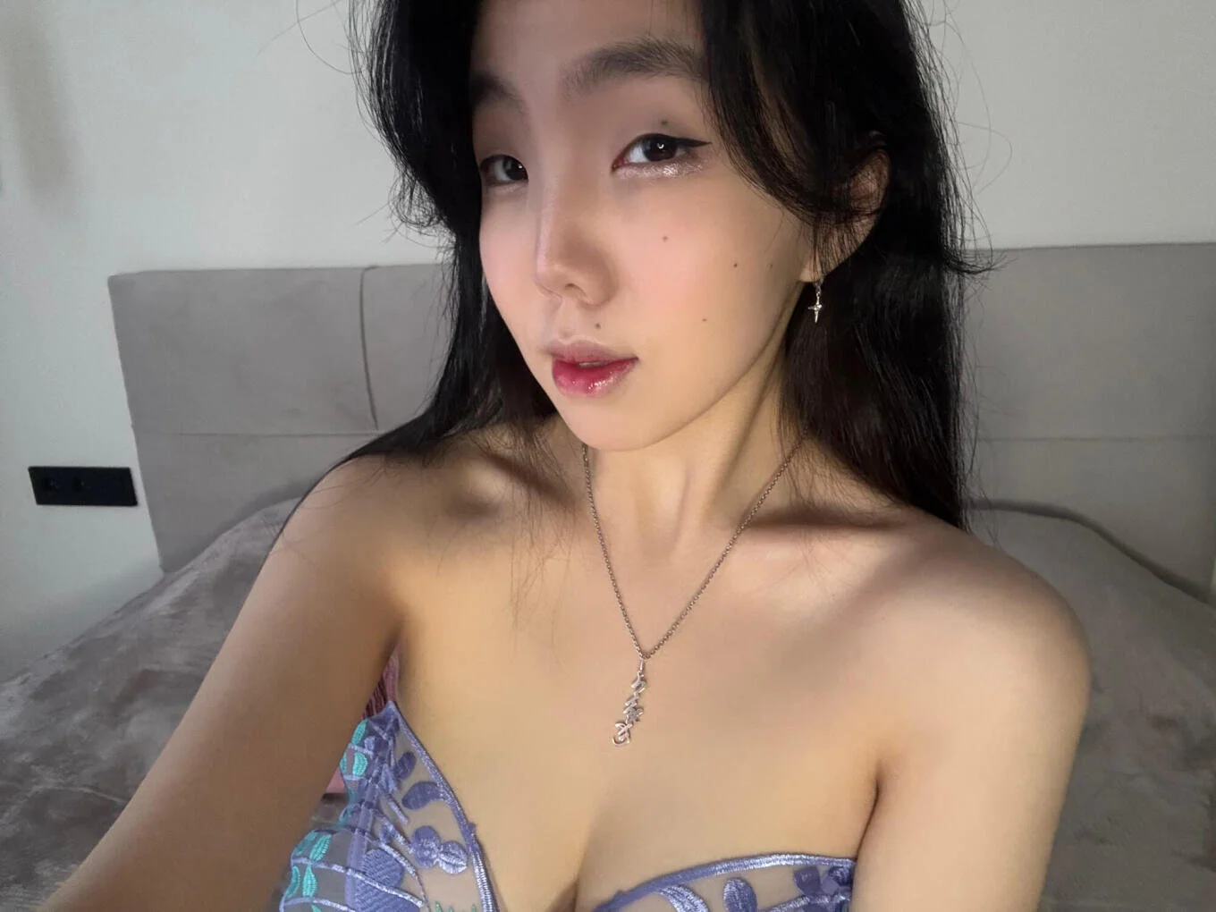 XXX Porn Photo of Nude EMILY_GREENSON 9