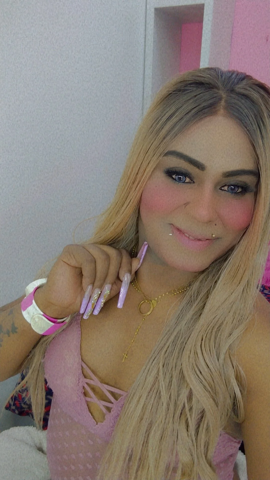 XXX Porn Photo of Nude macgenta_drackk 5