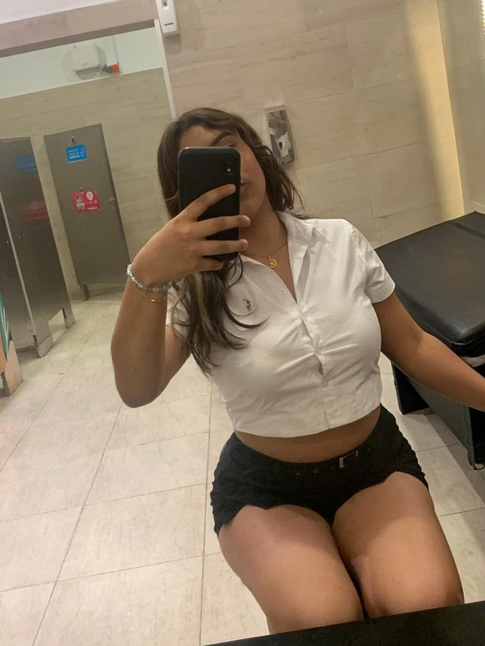 XXX Porn Photo of Nude Sophie19__ 3
