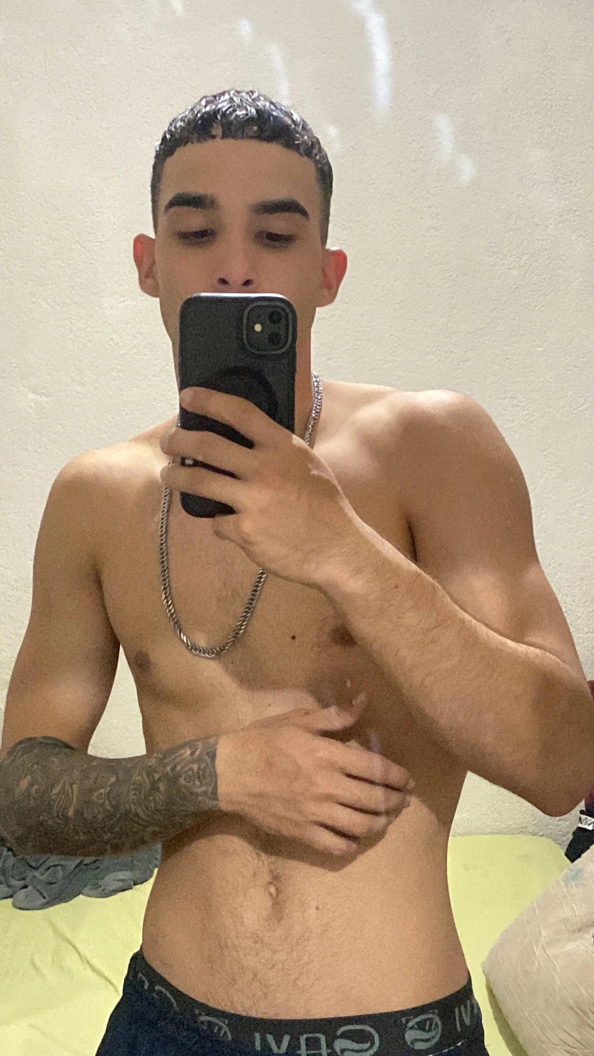 XXX Porn Photo of Nude Kelvindopinto 1