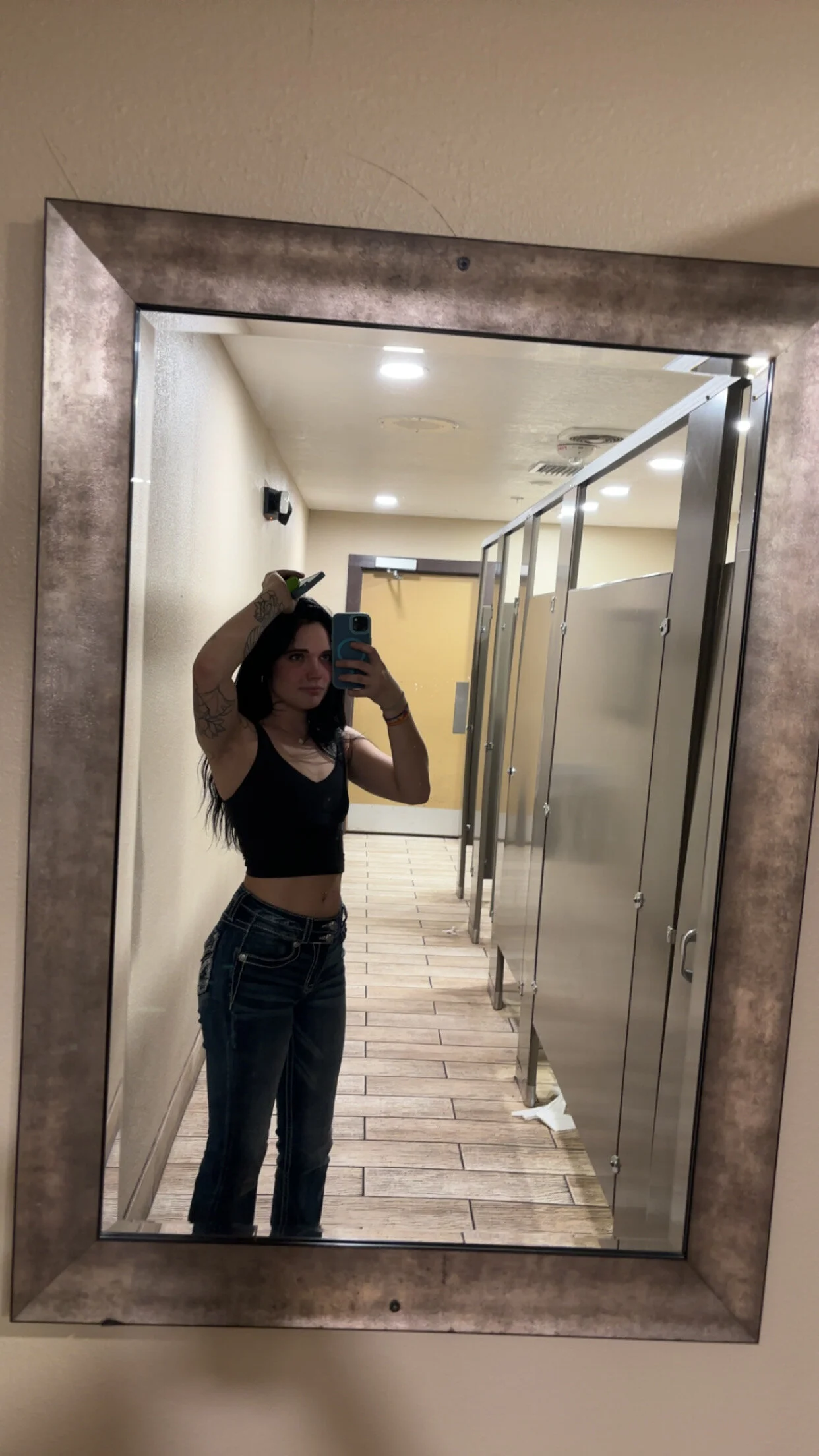 XXX Porn Photo of Nude ahungkittykat 1