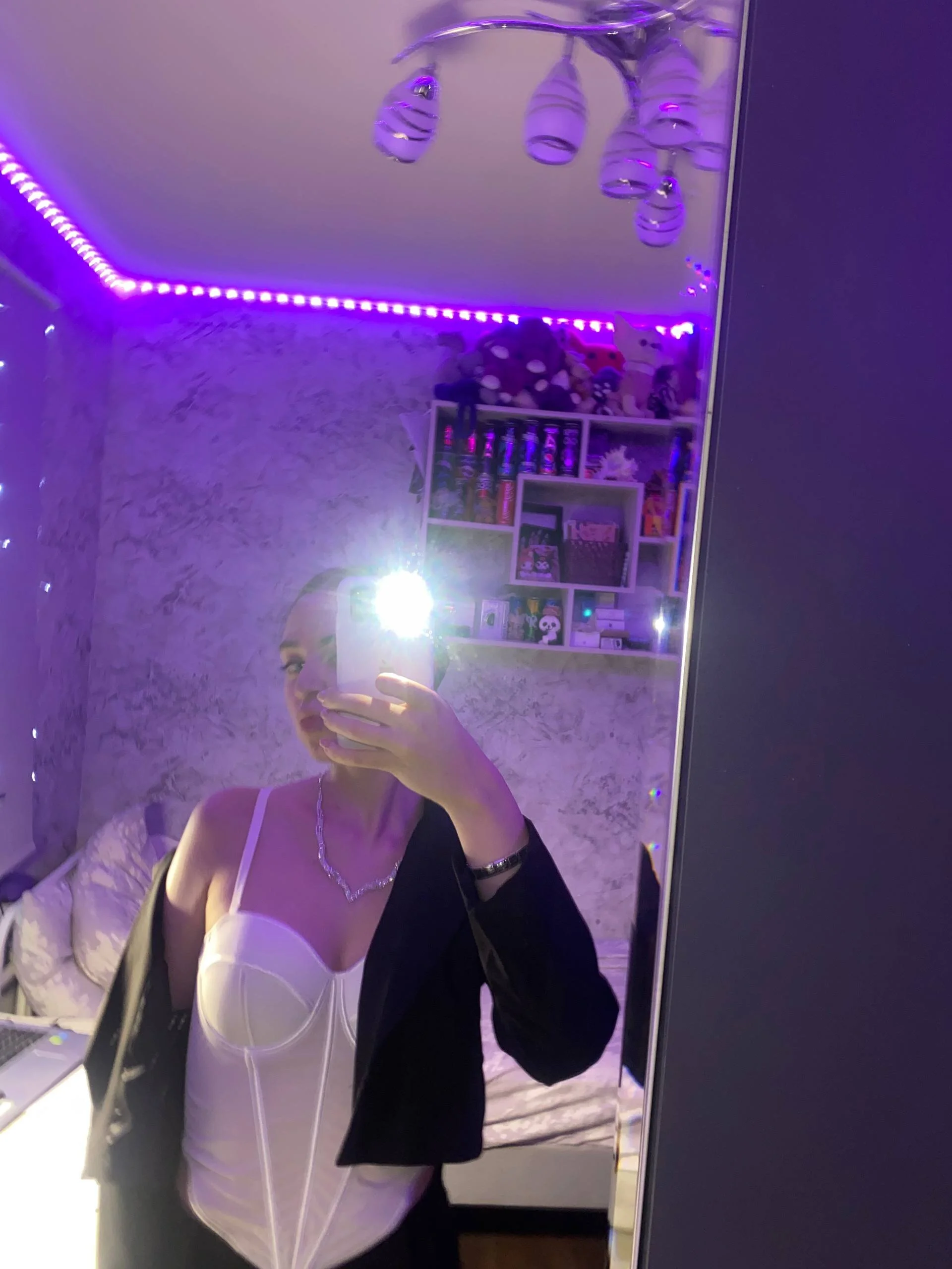 XXX Porn Photo of Nude KrystalCarabine 4