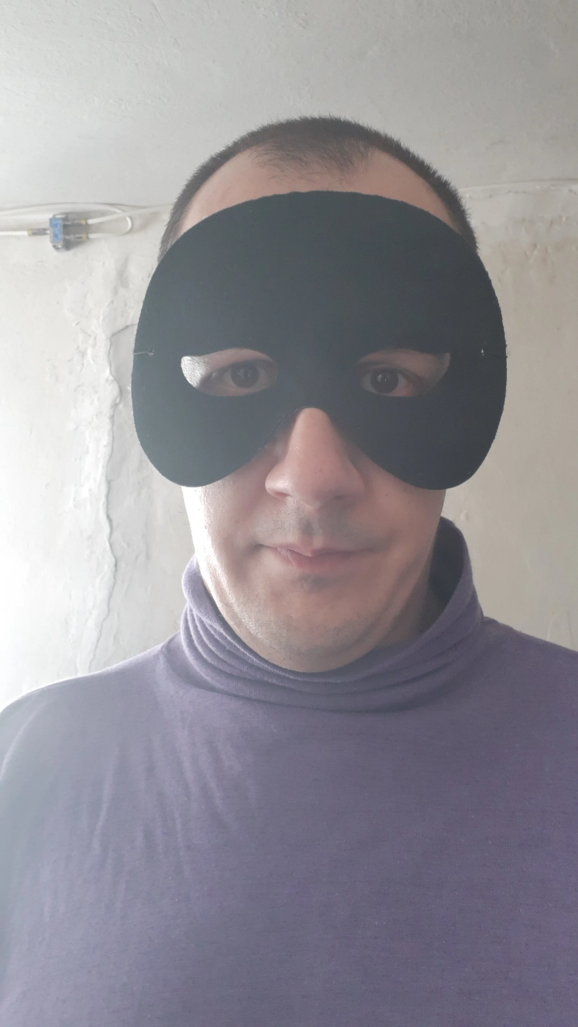 XXX Porn Photo of Nude MaskedCharlie 4