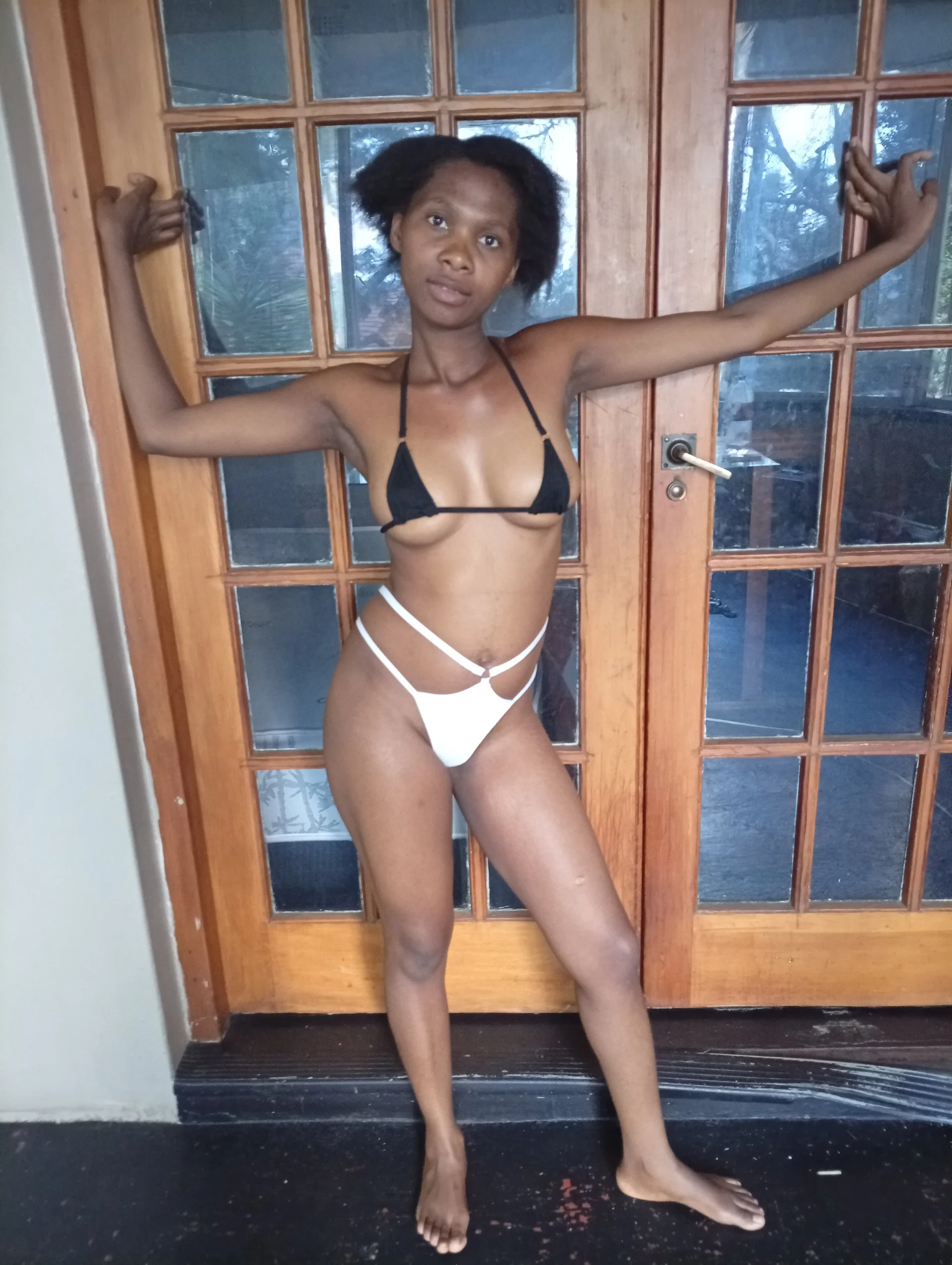 XXX Porn Photo of Nude PussyFarrie 3