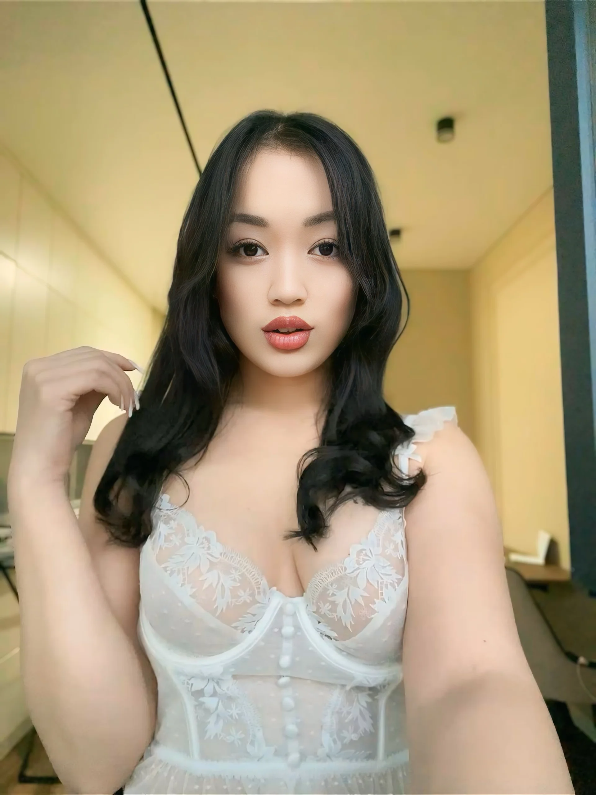 XXX Porn Photo of Nude emy_lovee 4