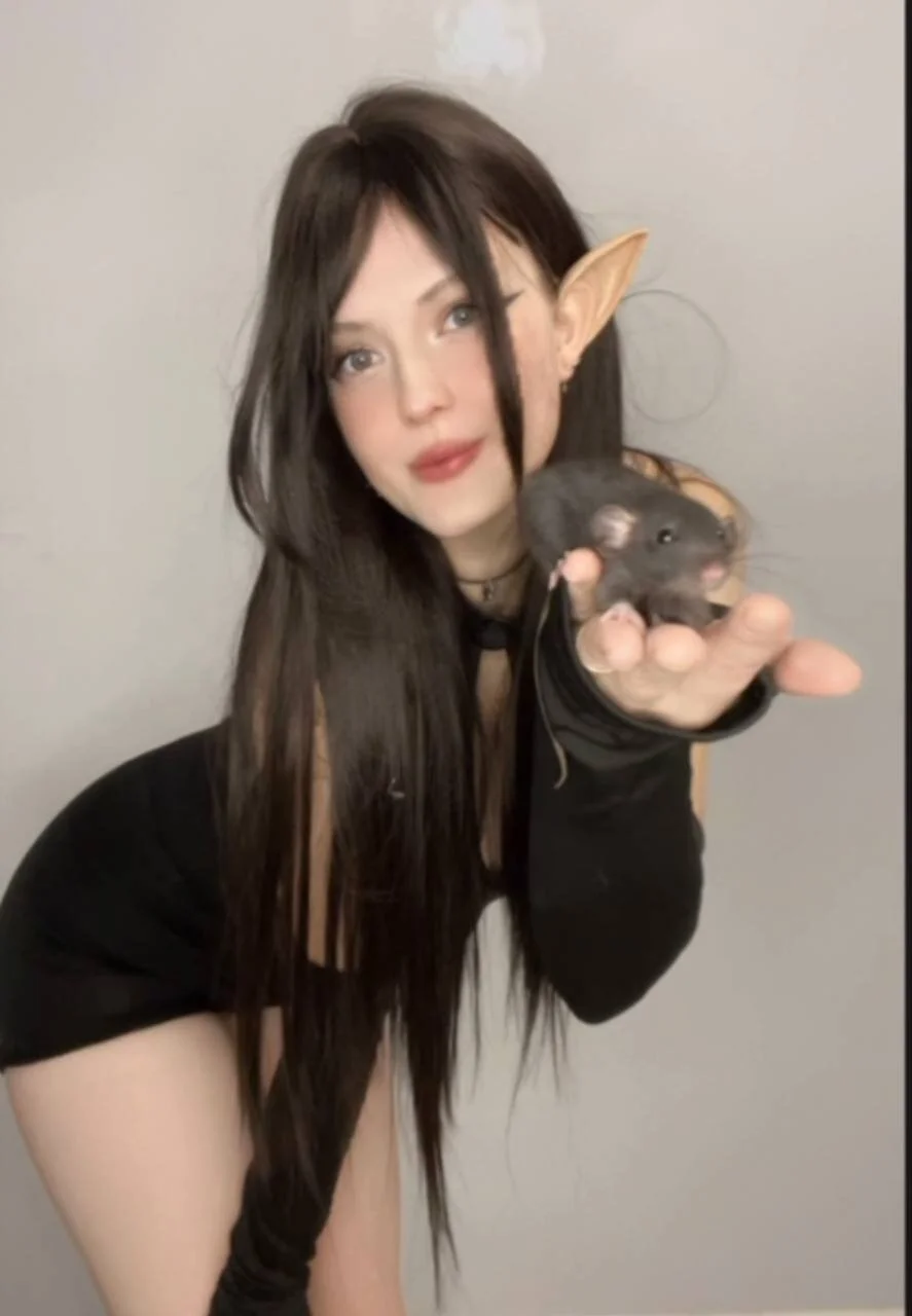 XXX Porn Photo of Nude SweetPeach_Allice 5