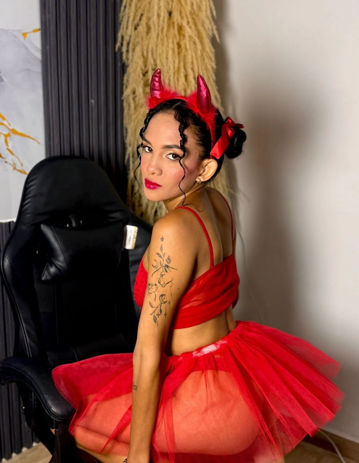 XXX Porn Photo of Nude Nikoll_evans 11
