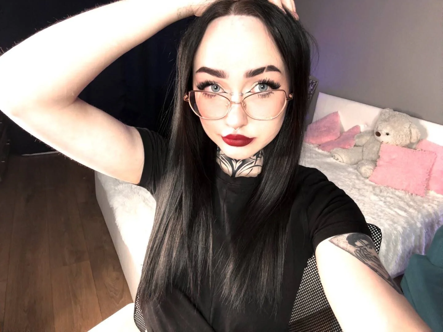 XXX Porn Photo of Nude MollyKissy 10