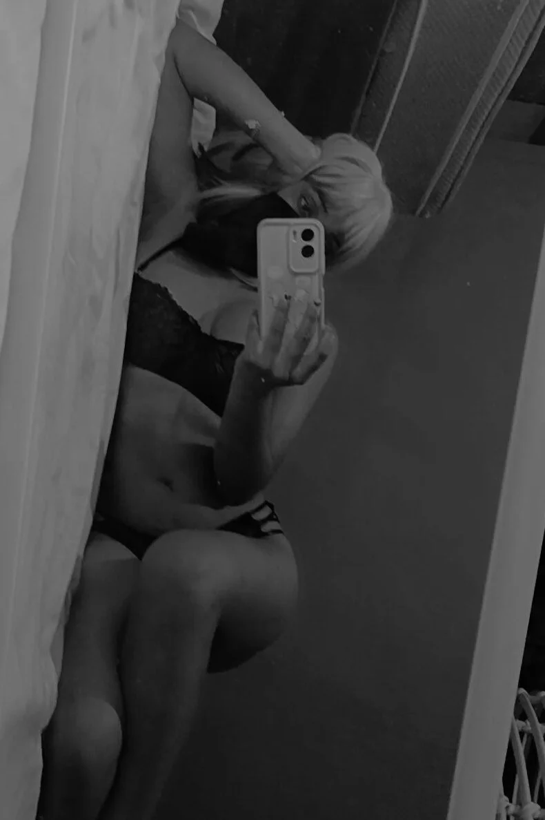 XXX Porn Photo of Nude itsjustRaven 4