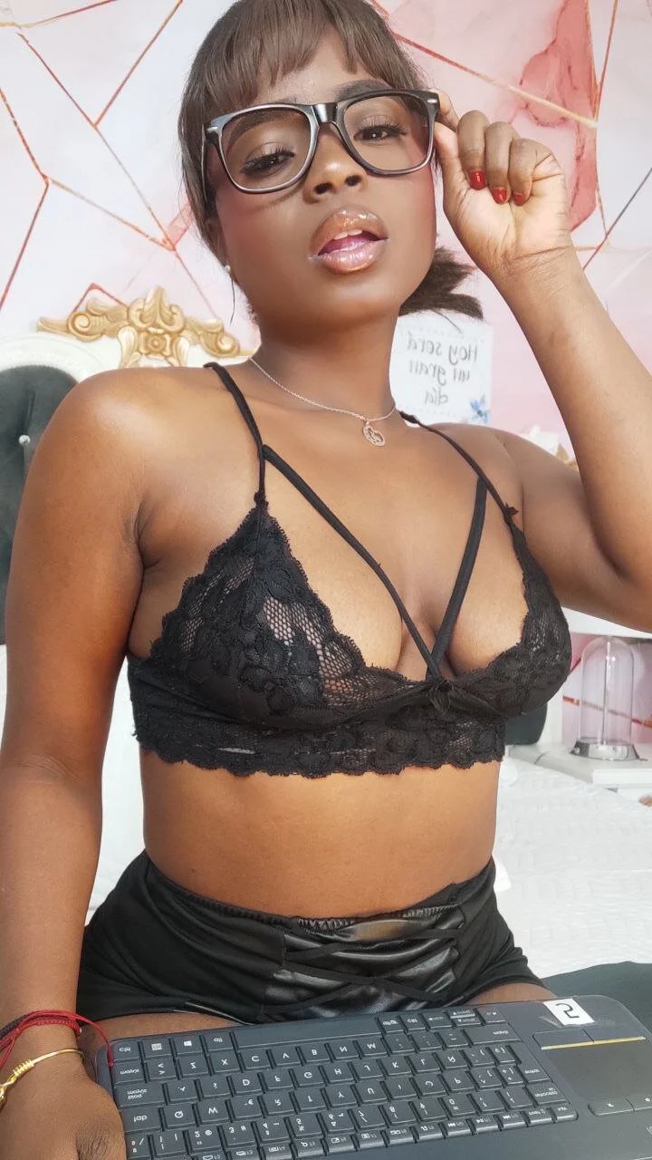 XXX Porn Photo of Nude LindaBird 108