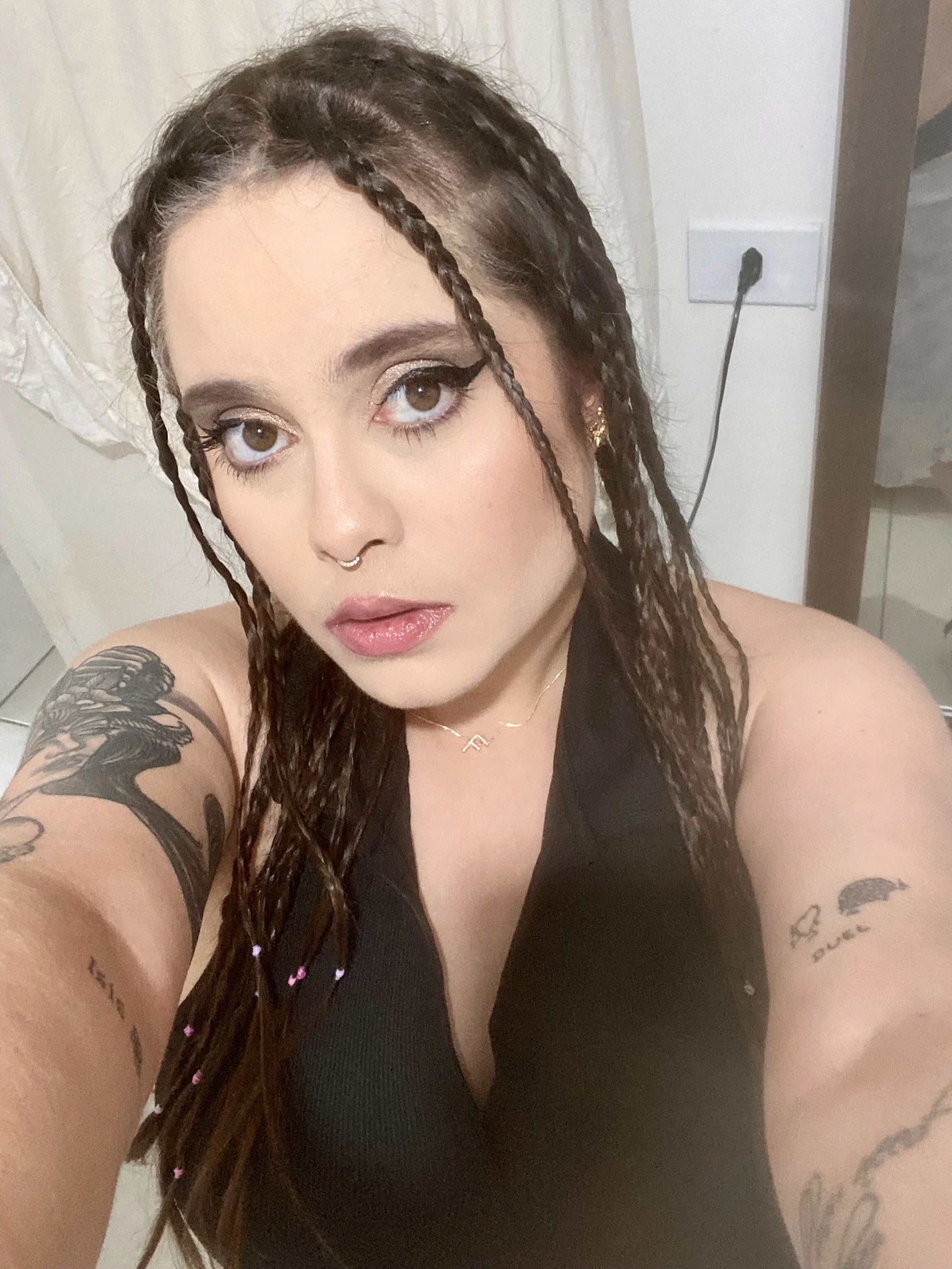 XXX Porn Photo of Nude PutaYasmim 5