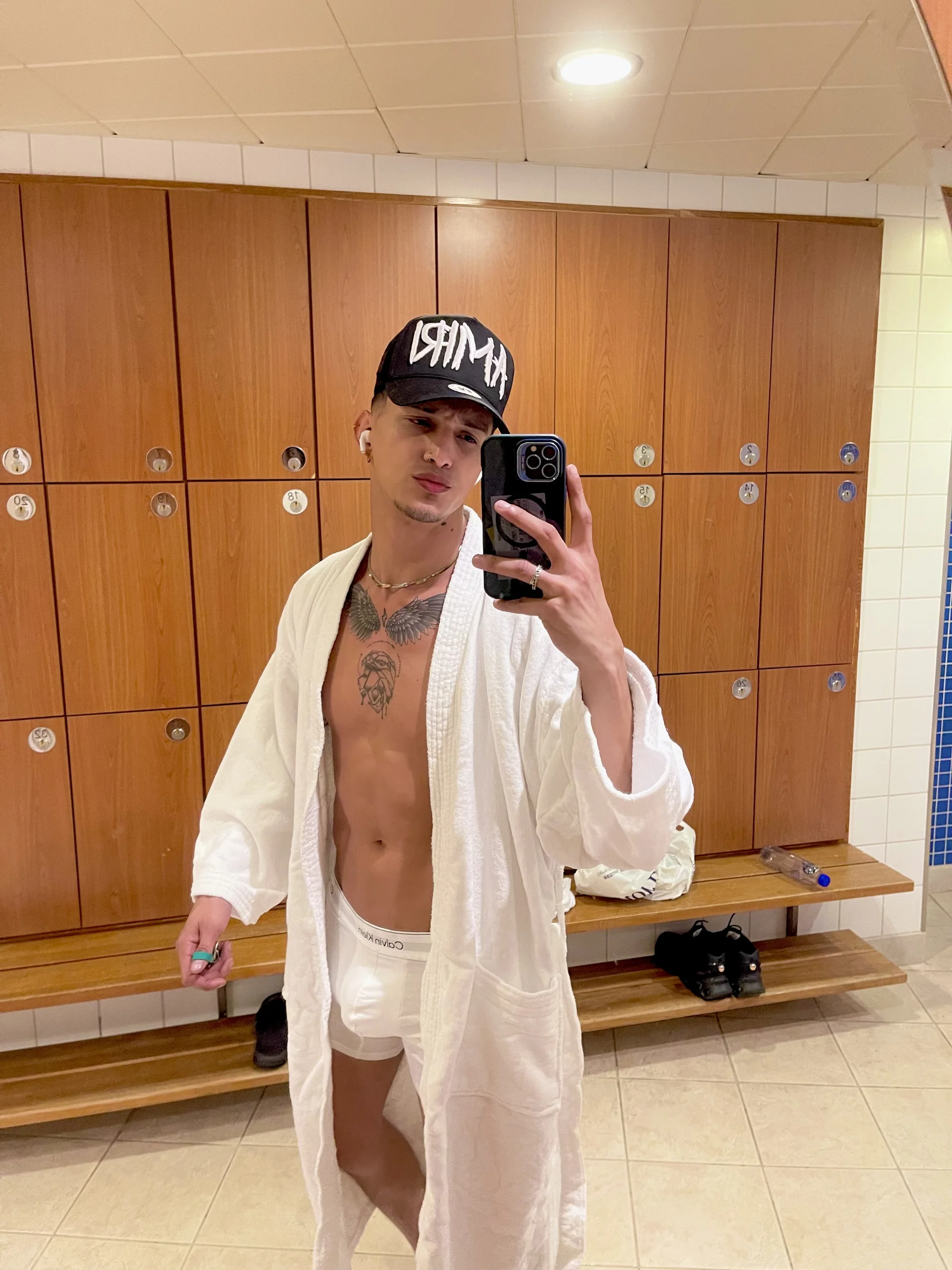 XXX Porn Photo of Nude AdamsDvi 10