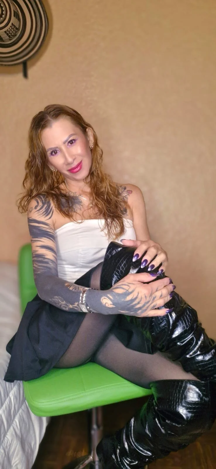 XXX Porn Photo of Nude Ladyy_Scarlett 201