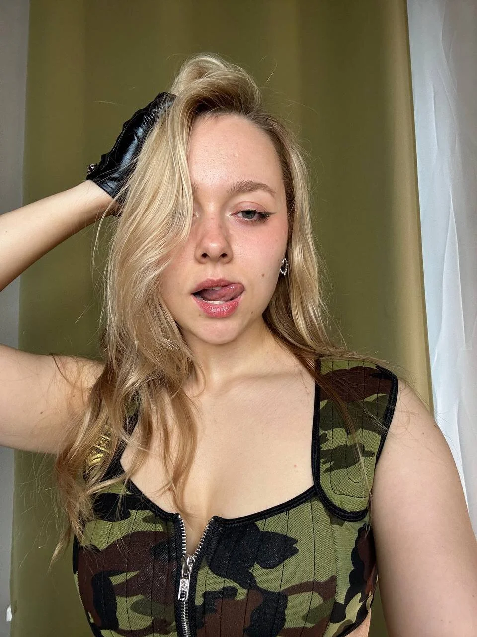 XXX Porn Photo of Nude AccaCroyle 11