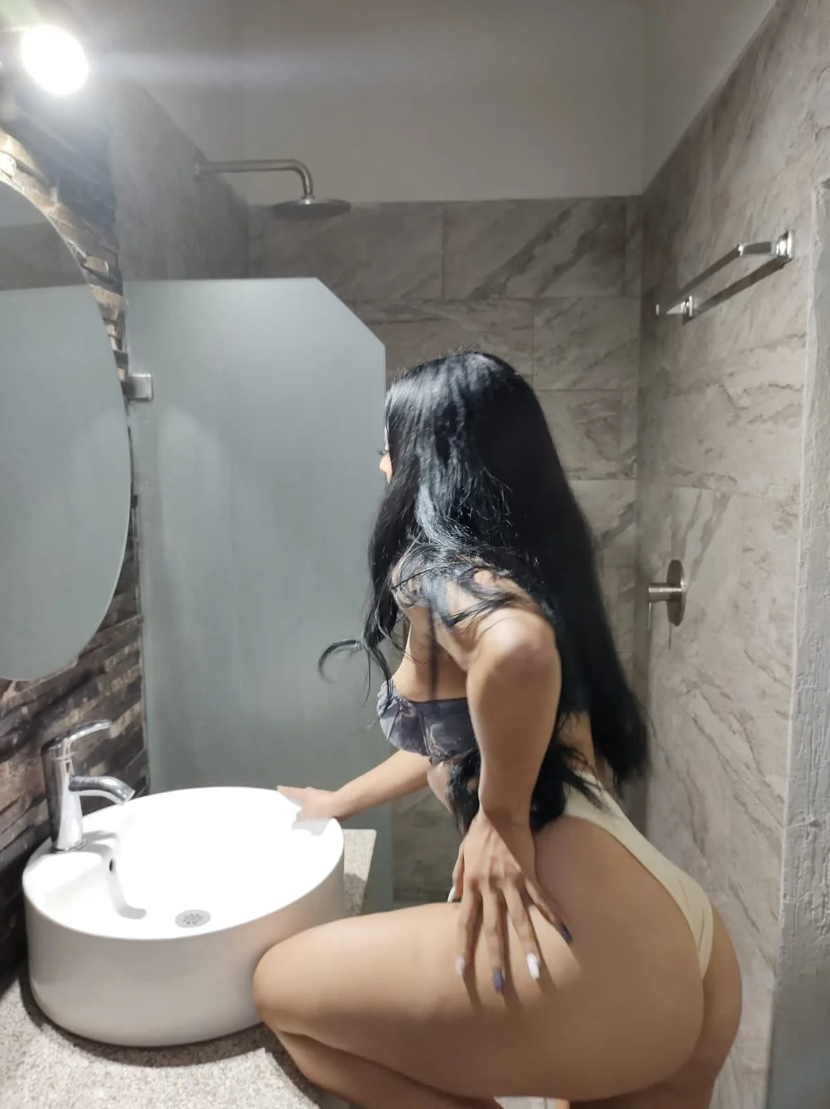 XXX Porn Photo of Nude SweetHushviolet 7