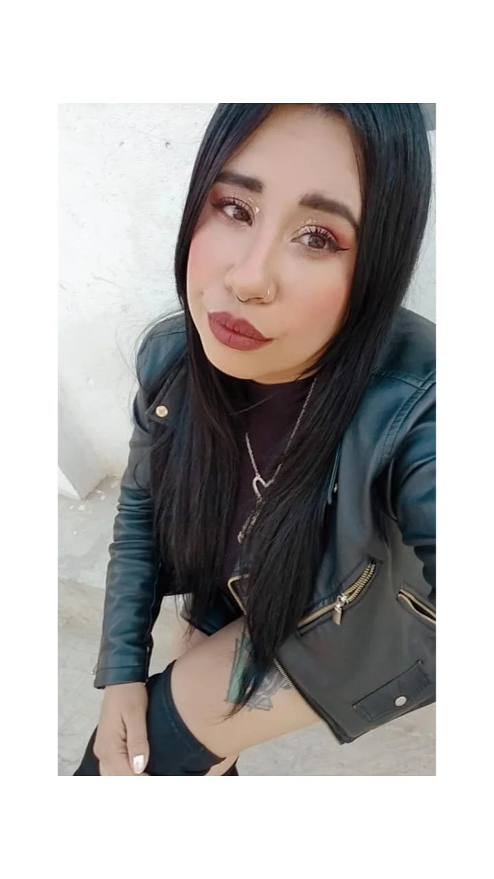 XXX Porn Photo of Nude EmmaNaughty12 4