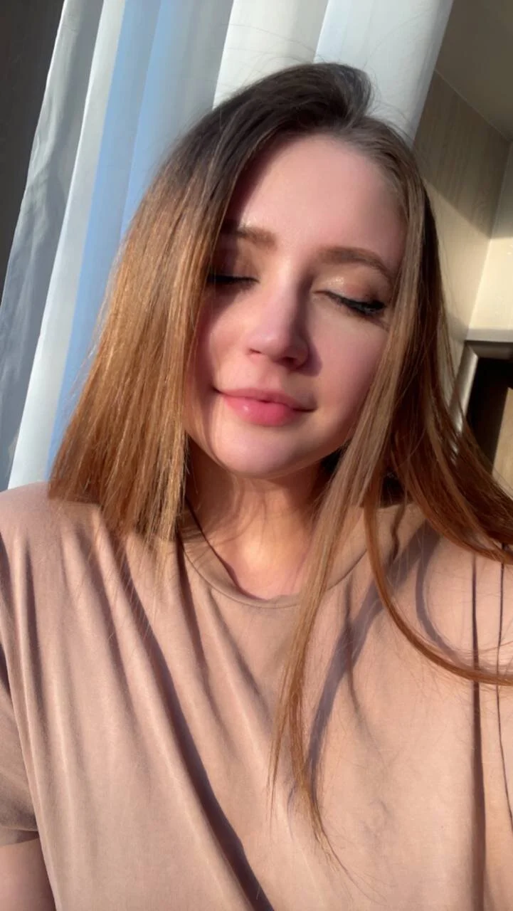 XXX Porn Photo of Nude oliviiaa 15