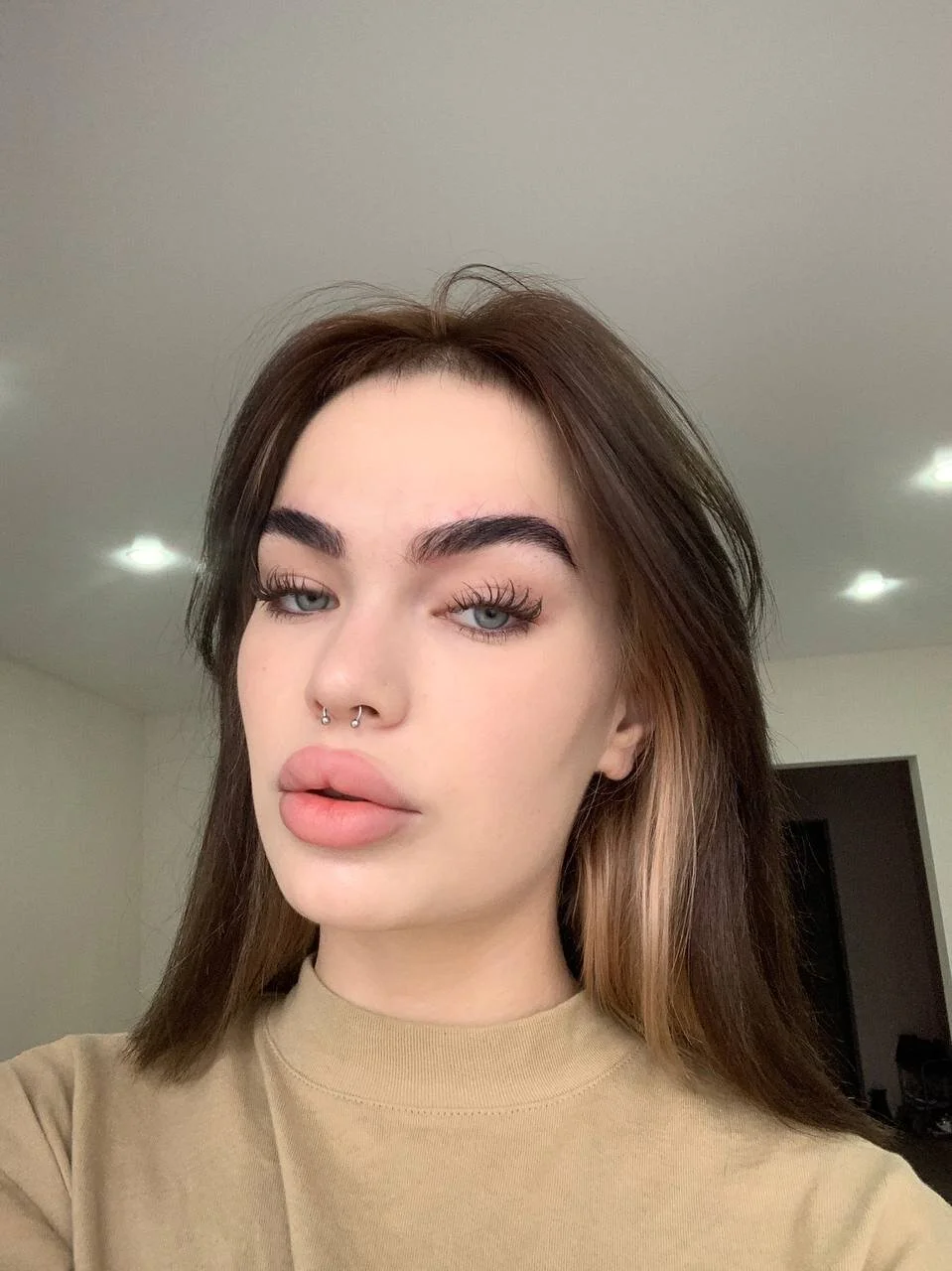 XXX Porn Photo of Nude Angel_Sapphire_ 1