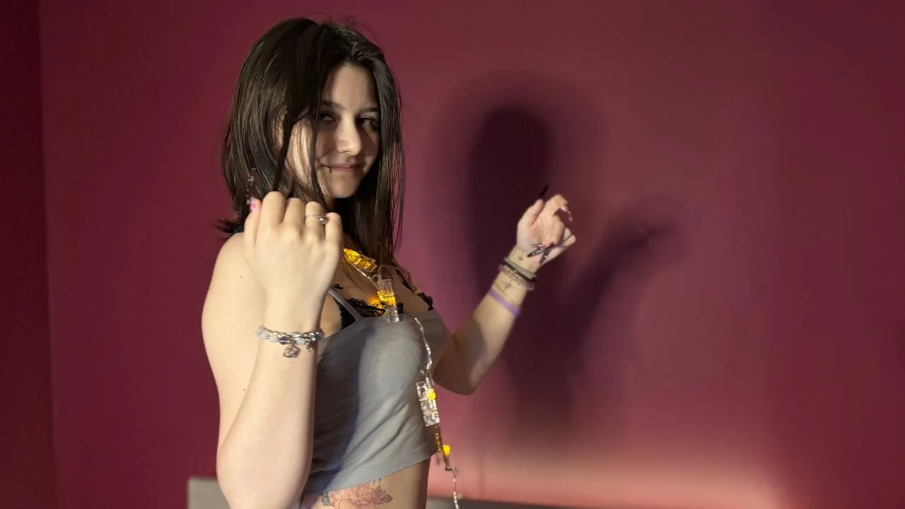 XXX Porn Photo of Nude xxxnaughtyfoxyxxx 50