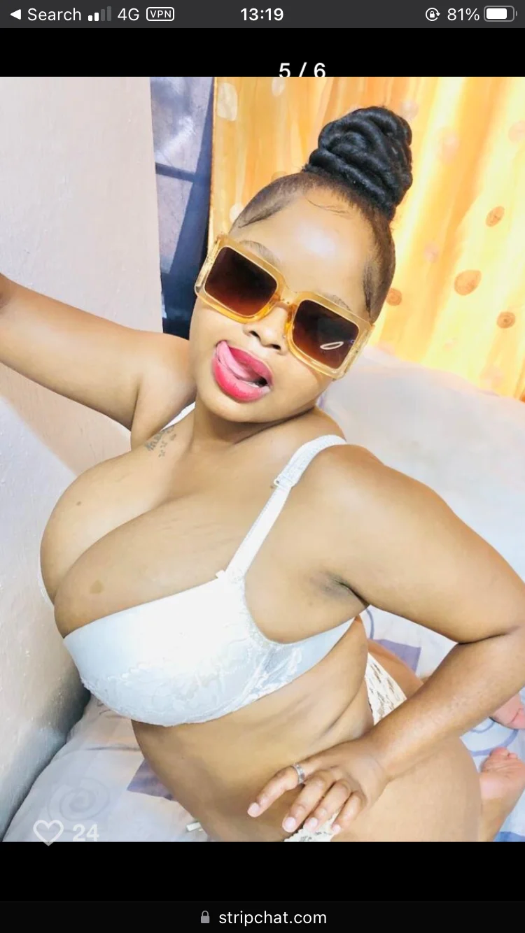 XXX Porn Photo of Nude Pinkypie_Busty 1