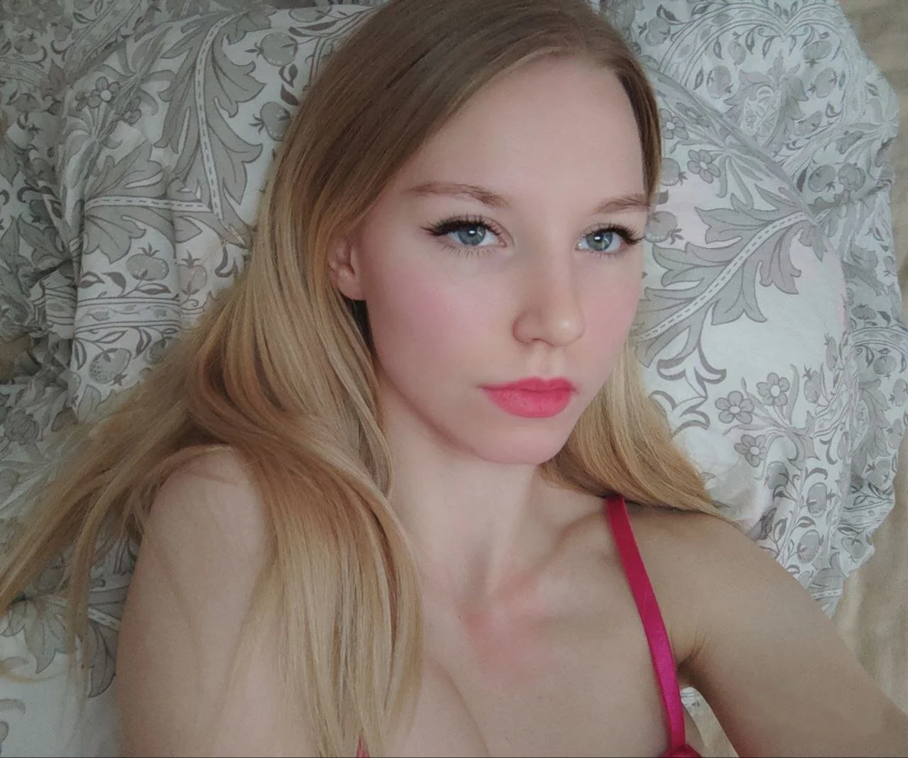 XXX Porn Photo of Nude Cutieblondegirl 8