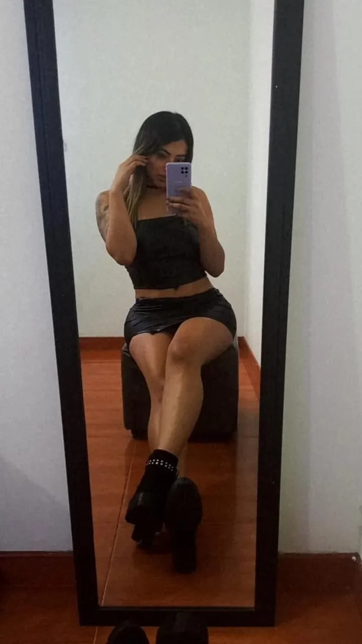 XXX Porn Photo of Nude samanthaarios 4