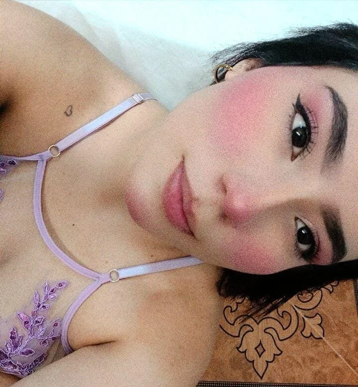 XXX Porn Photo of Nude emy_williams 5