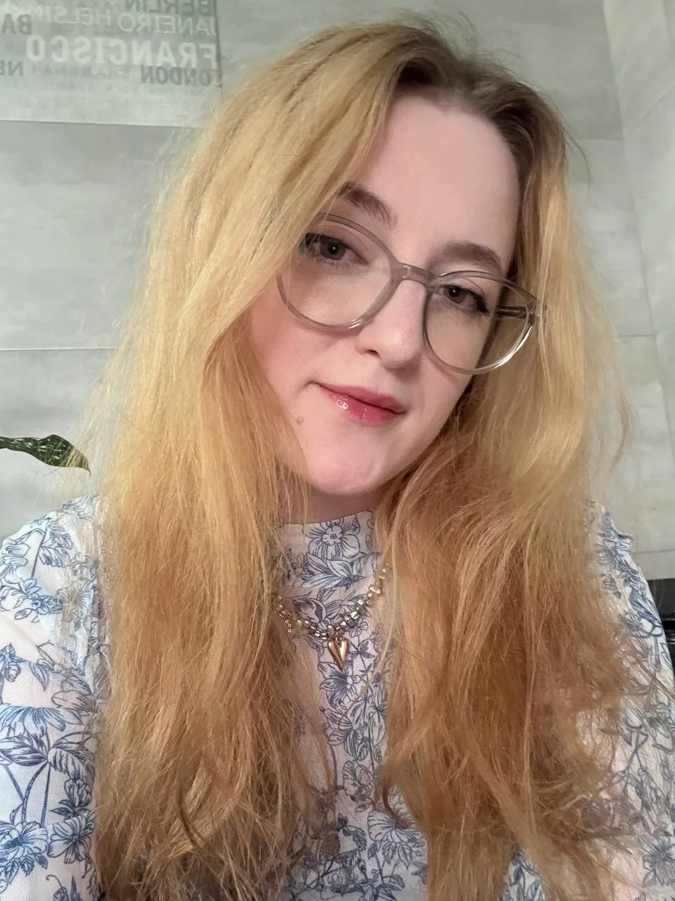 XXX Porn Photo of Nude luna_berryy 1