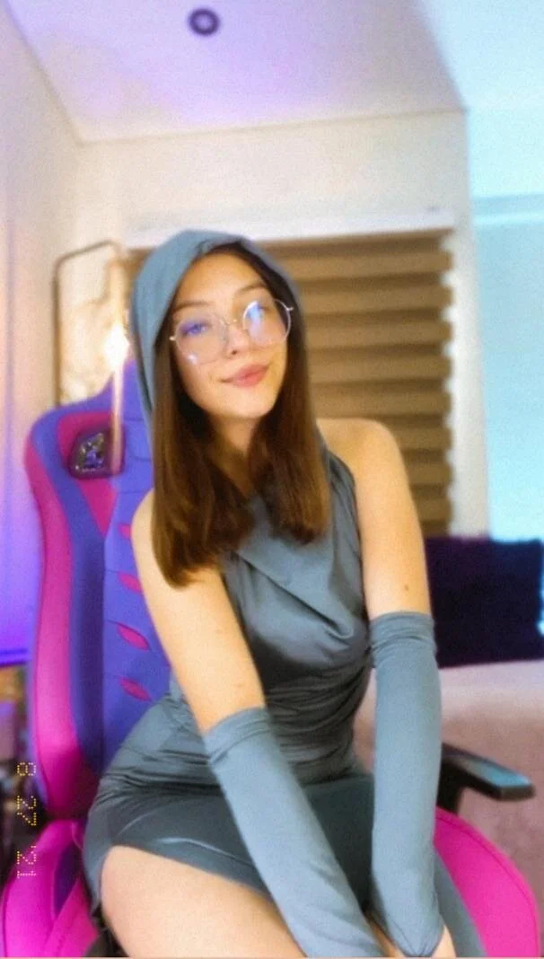 XXX Porn Photo of Nude milly_kenner 45