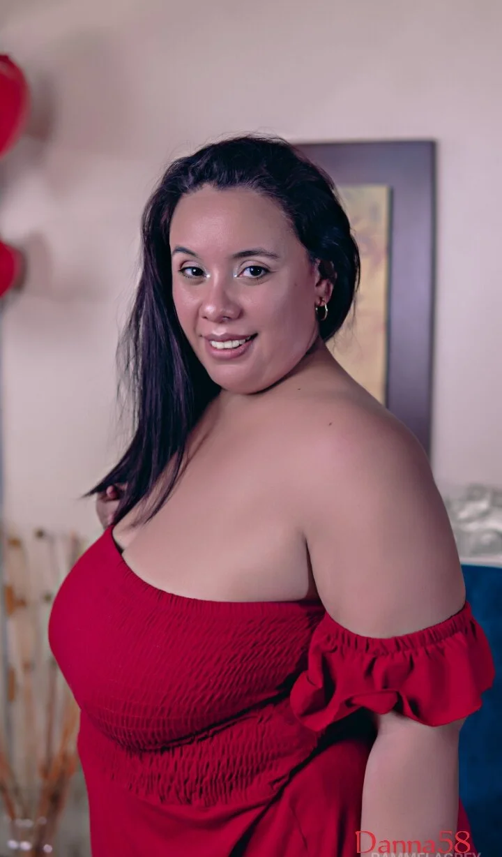 XXX Porn Photo of Nude Lauhot85 10