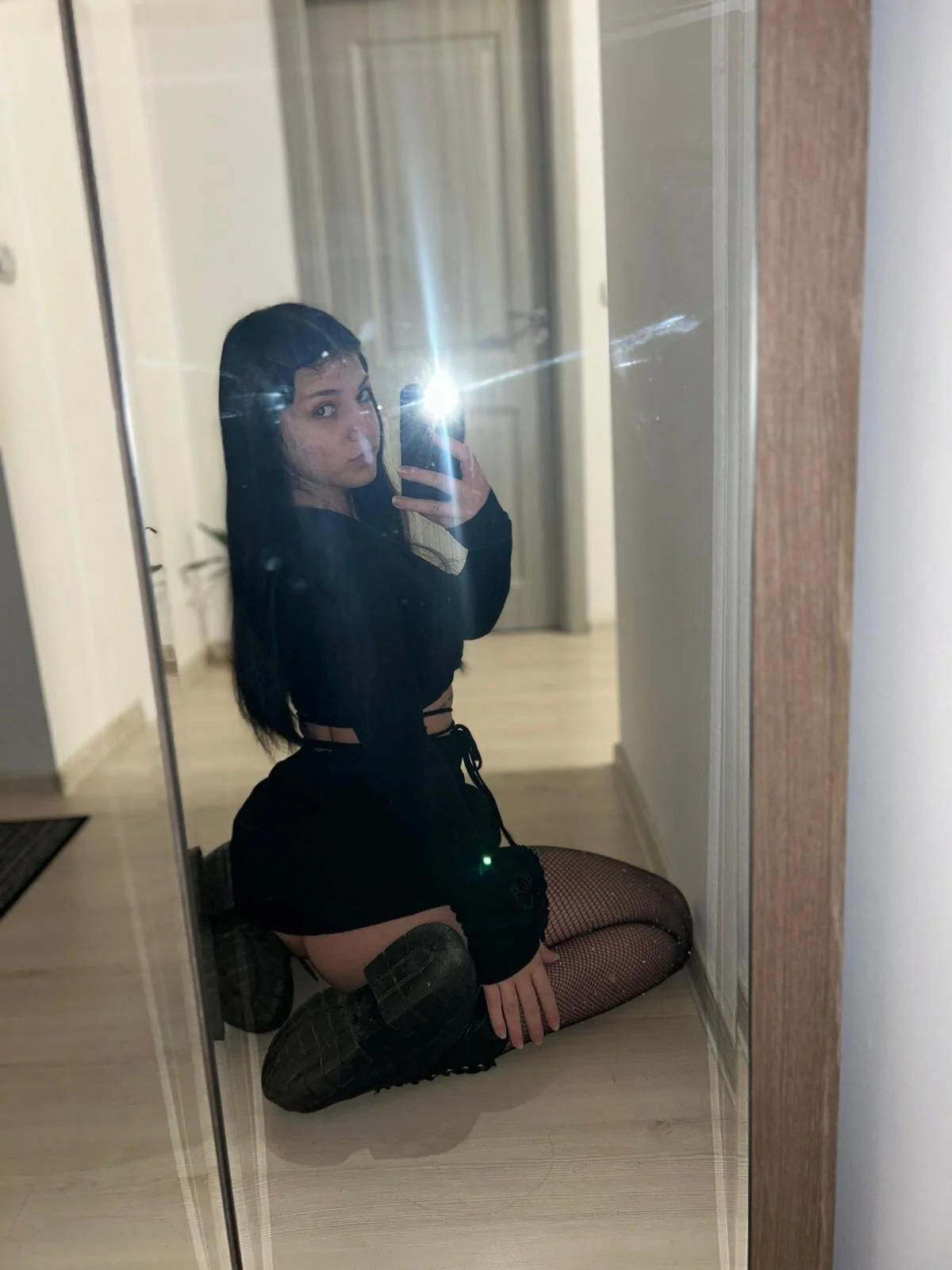 XXX Porn Photo of Nude christahot 1