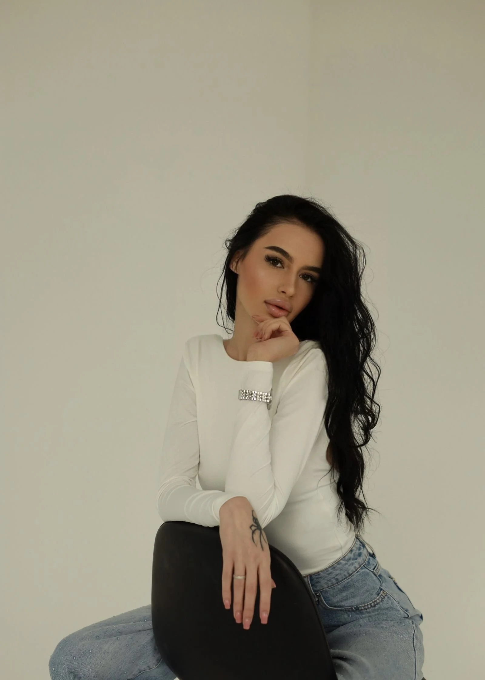 XXX Porn Photo of Nude Snow_WhiteeeX 16