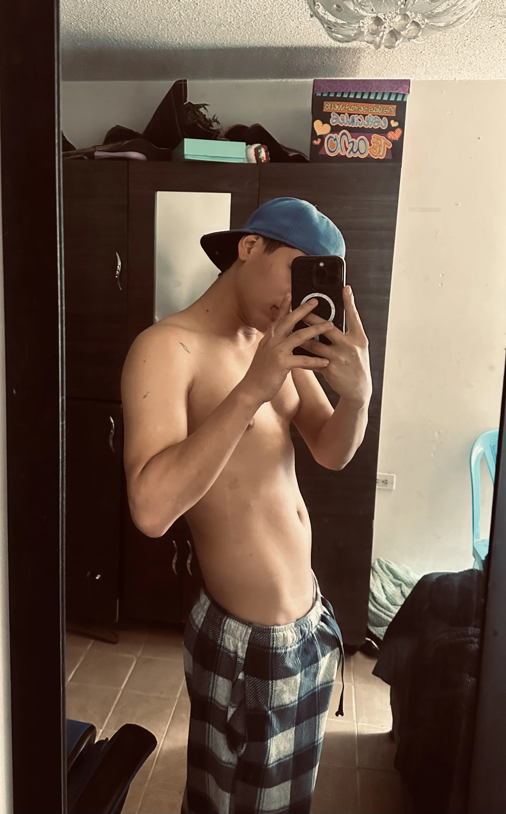 XXX Porn Photo of Nude Jostin18 21