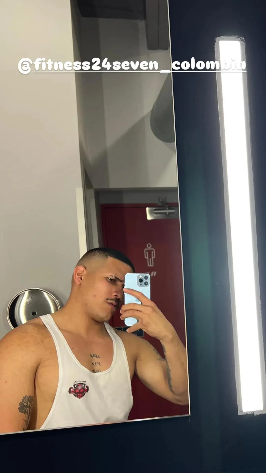 XXX Porn Photo of Nude Vamaxx 6