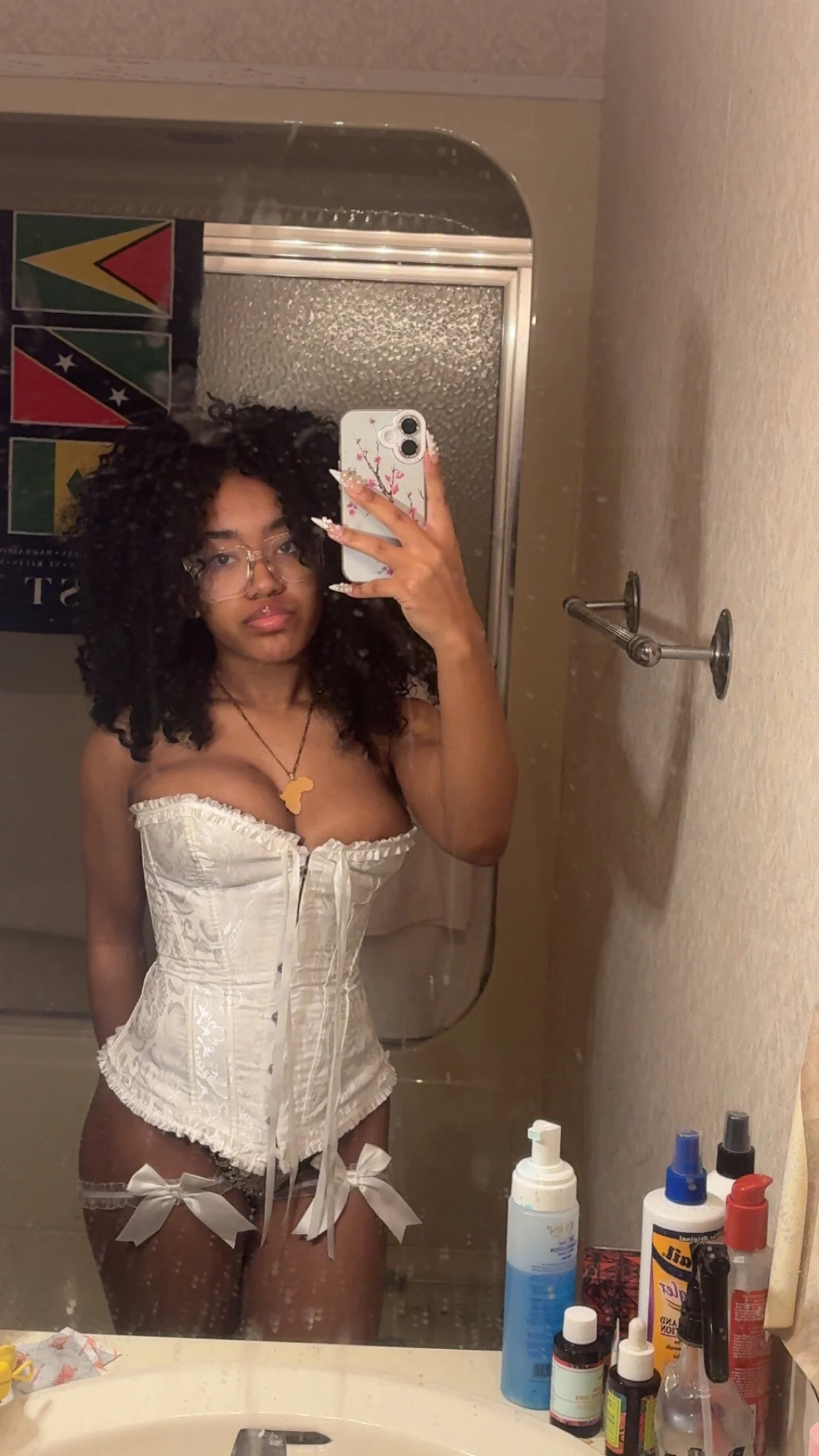 XXX Porn Photo of Nude lifeoftt_19xx 497